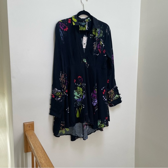 { Free People Top } Field of Butterflies Black Tunic - Picture 2 of 8